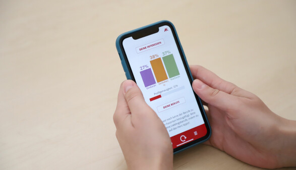 Jobsy-App am Smartphone